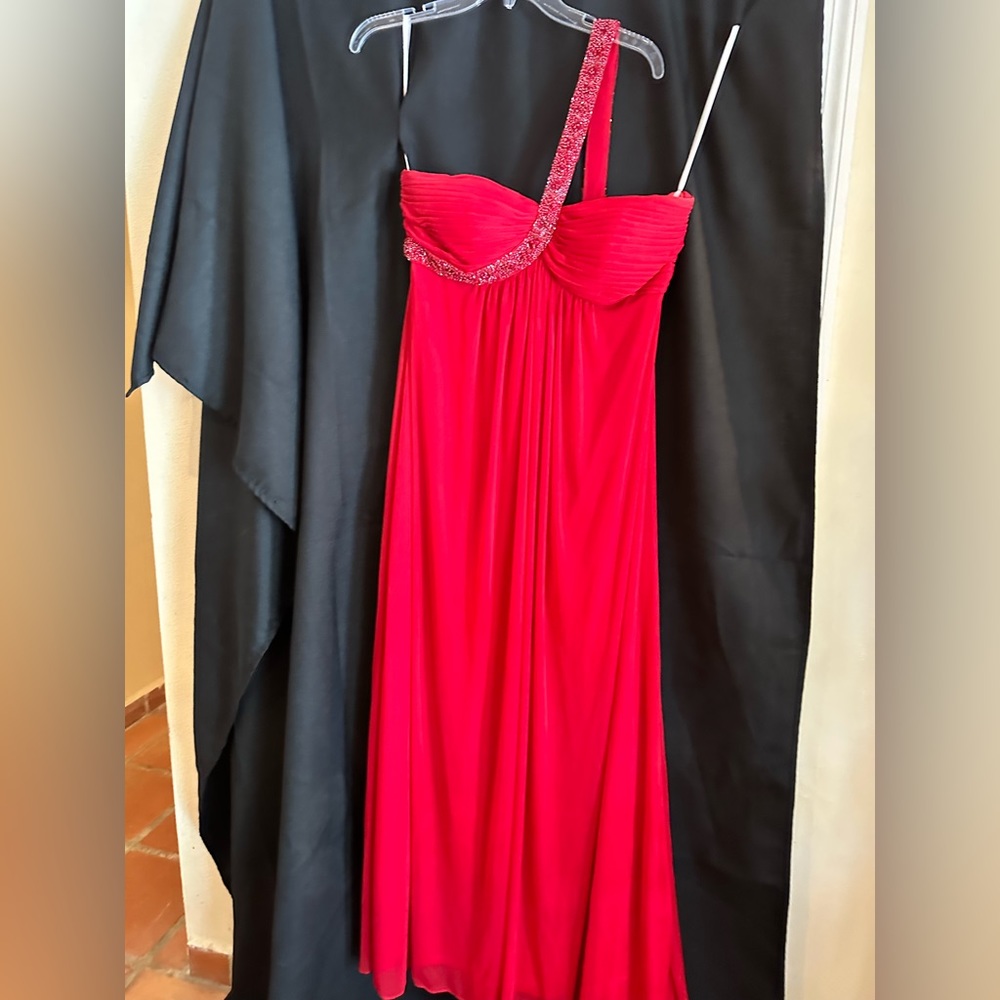 Prom dress worn only once